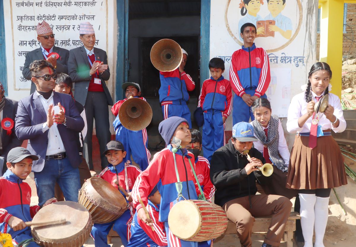 विद्यार्थीलाई पढाइसँगै पञ्चेबाजा बजाउन सिकाउने विद्यालय